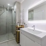 Luxury Lägenhet Tirana